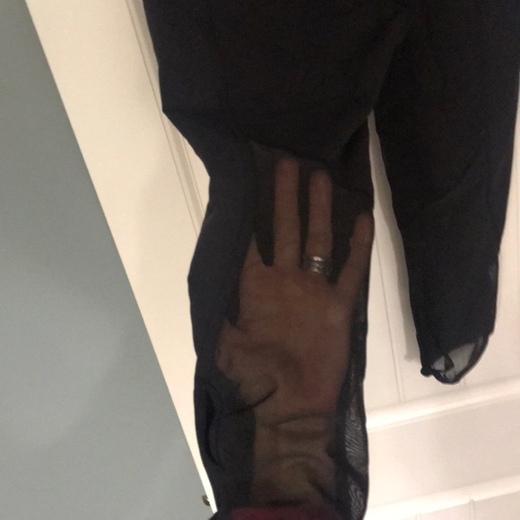 Lululemon black capris with mesh - Picture 6 of 7